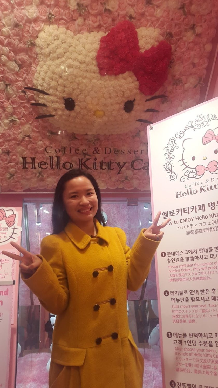 Hello Kitty Cafe
