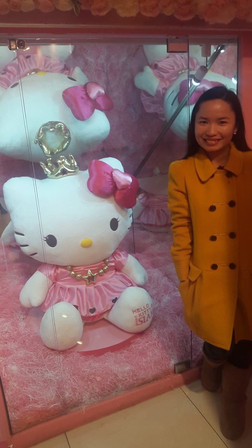 Hello Kitty Cafe