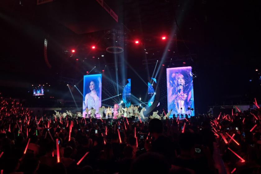 Vice Ganda and Regine Velasquez concert