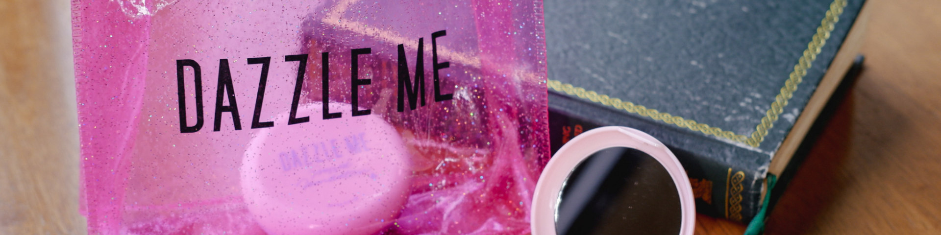 Dazzle Me Pressed Powder